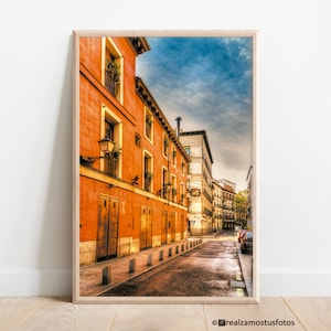 Photo Cava Baja Street in Madrid, Spain, Wall art to decorate, Urban Photo of Madrid, Spanish architecture, Souvenir trip to Madrid