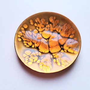 Small handmade enamel plate, enamel on copper, original, round plate, enamel bowl, ring dish, gold enamel