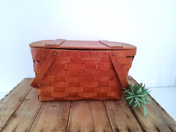 Vintage woven picnic basket, Wov-N-Wood, Jerywil, wooden, wood
