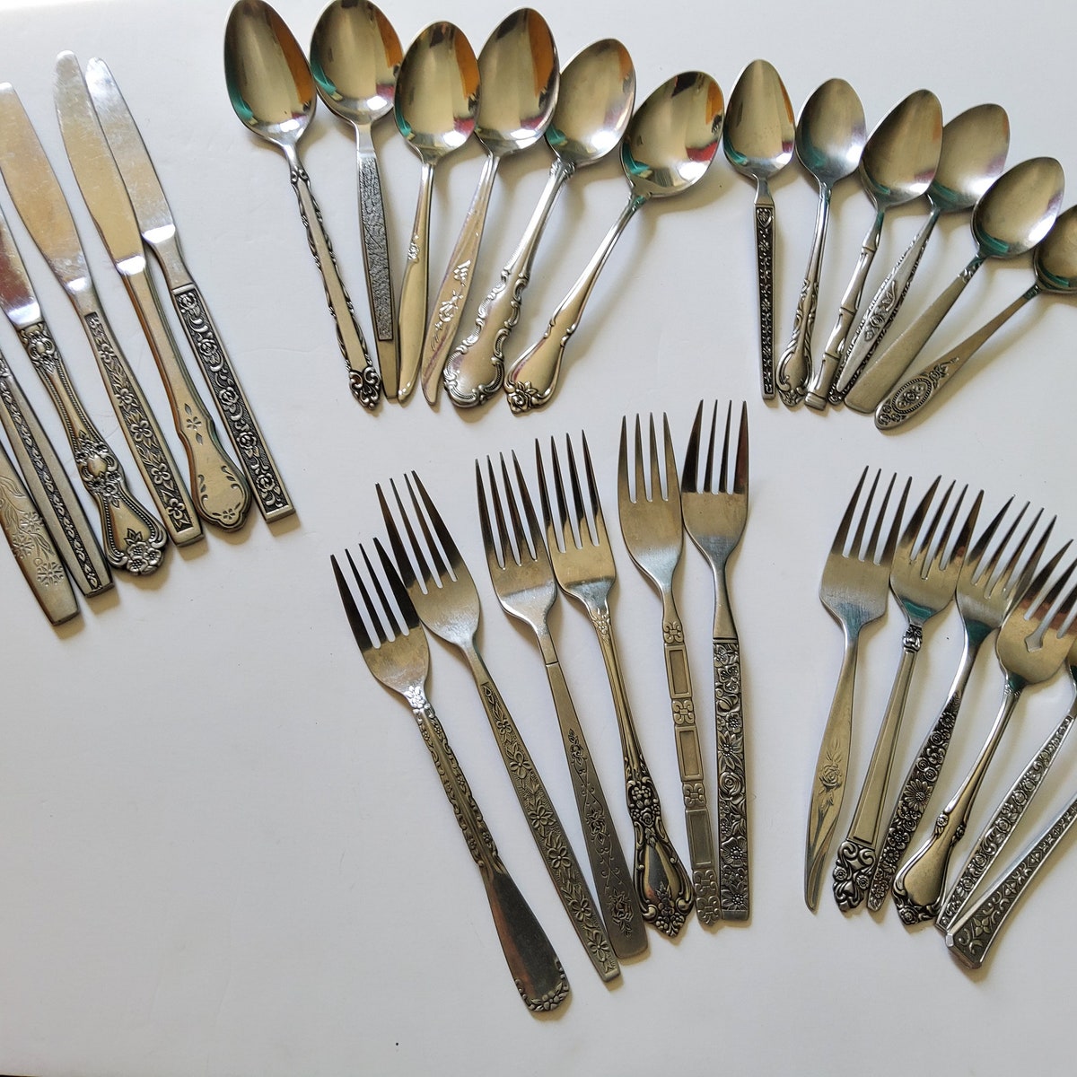 Mismatched Flatware, 6 Place Setting, 30 Pieces, 6C, Stainless Steel, Retro Flatware, Retro Silverware, Floral, Mid Century Flatware, - Etsy