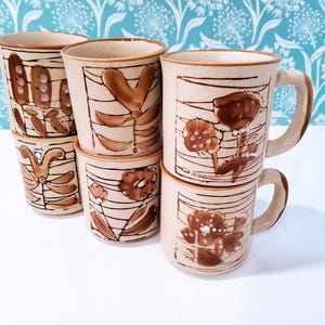 6 vintage mugs, retro mugs, earthenware, flower power, enesco mugs, made in japan, handpainted mugs, brown mugs, tan mugs, daisies, ceramic