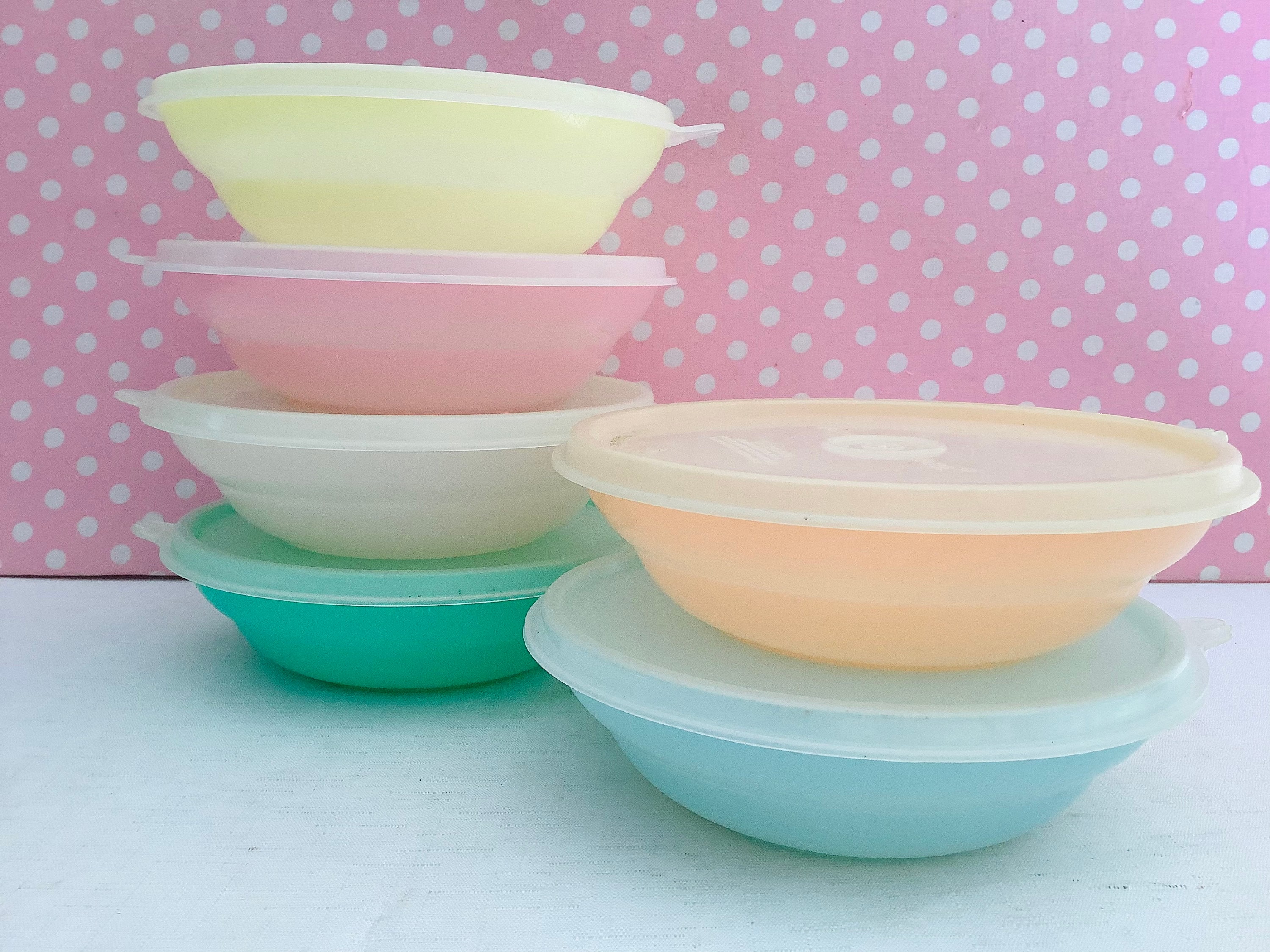 Six Pastel Tupperware Bowls With Lids, Cereal Bowls, Pink Tupperware, Blue  Tupperware, Gray Tupperware, With Lids 