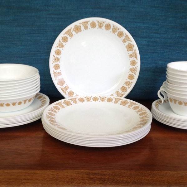 Corelle mariposa oro servicio para 8 personas (total 40 piezas)