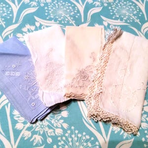 4 białe chusteczki, zestaw 24, białe chusteczki, chusteczki vintage, frywolitkowe, haftowane, chusteczki ślubne, chusteczki koronkowe, bawełniane, dużo, ślubne