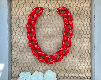 Fiesta Red Chunky Chain Lucite Link Housewife Resin Statement Necklace