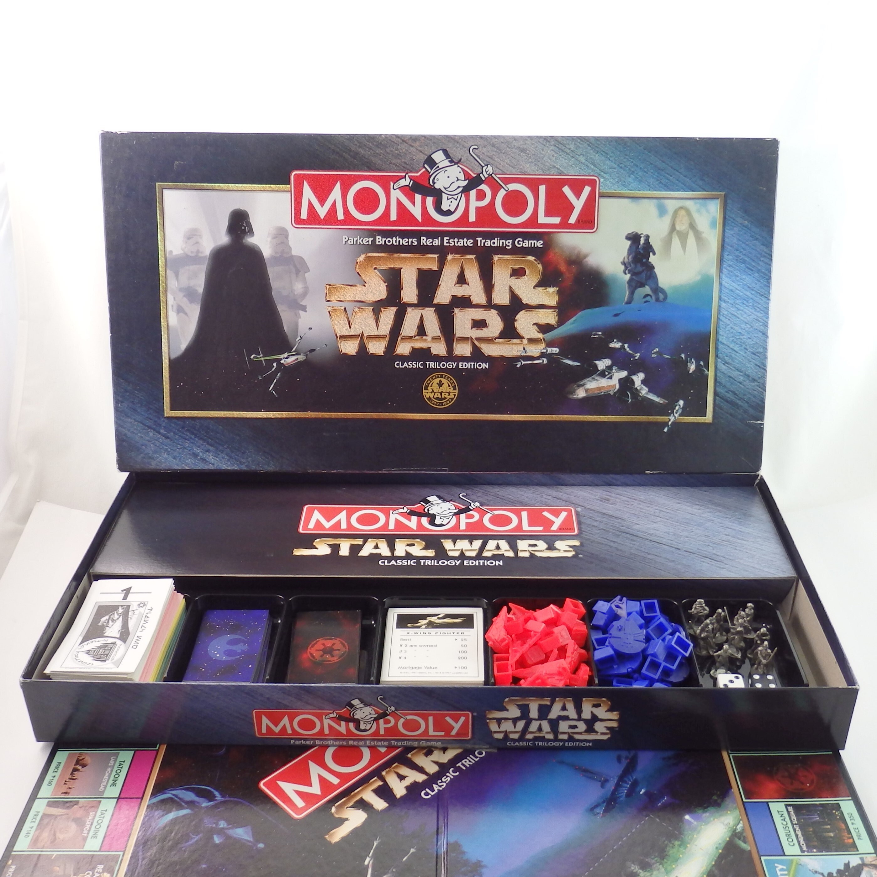 公開記念【SALE】スターウォーズ モノポリー トリロジーエディション 限定品 テーブルゲーム/ホビー
