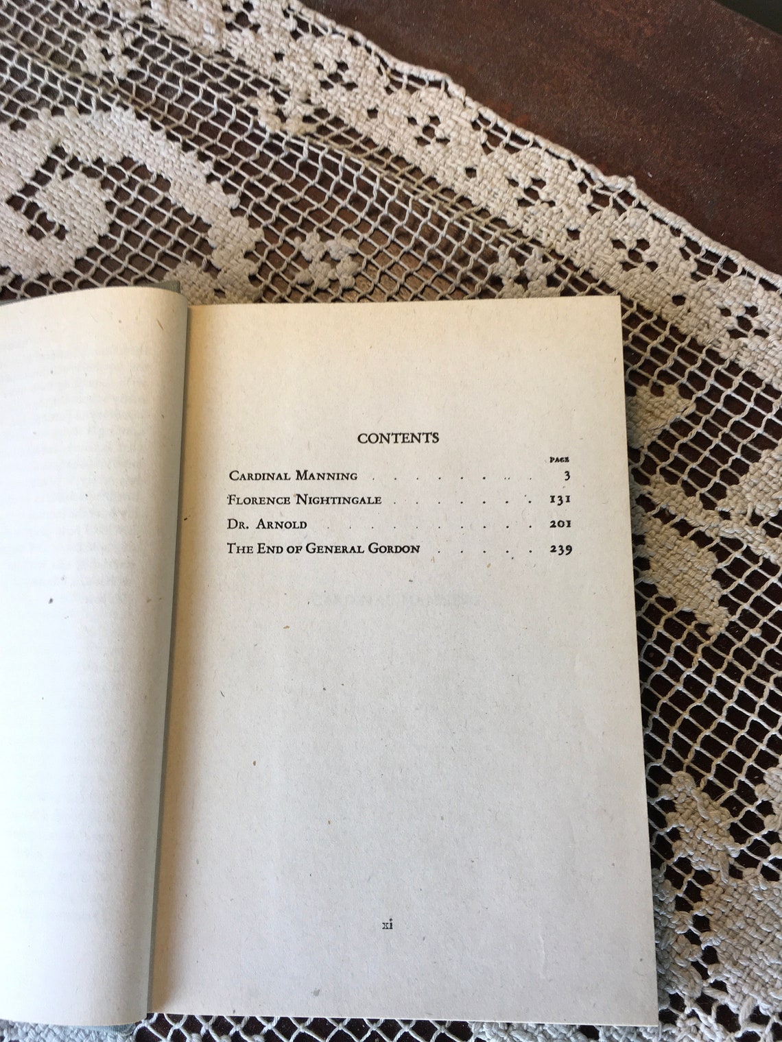 Eminent Victorians by Lytton Strachey Eminent Victorians by Lytton Strachey