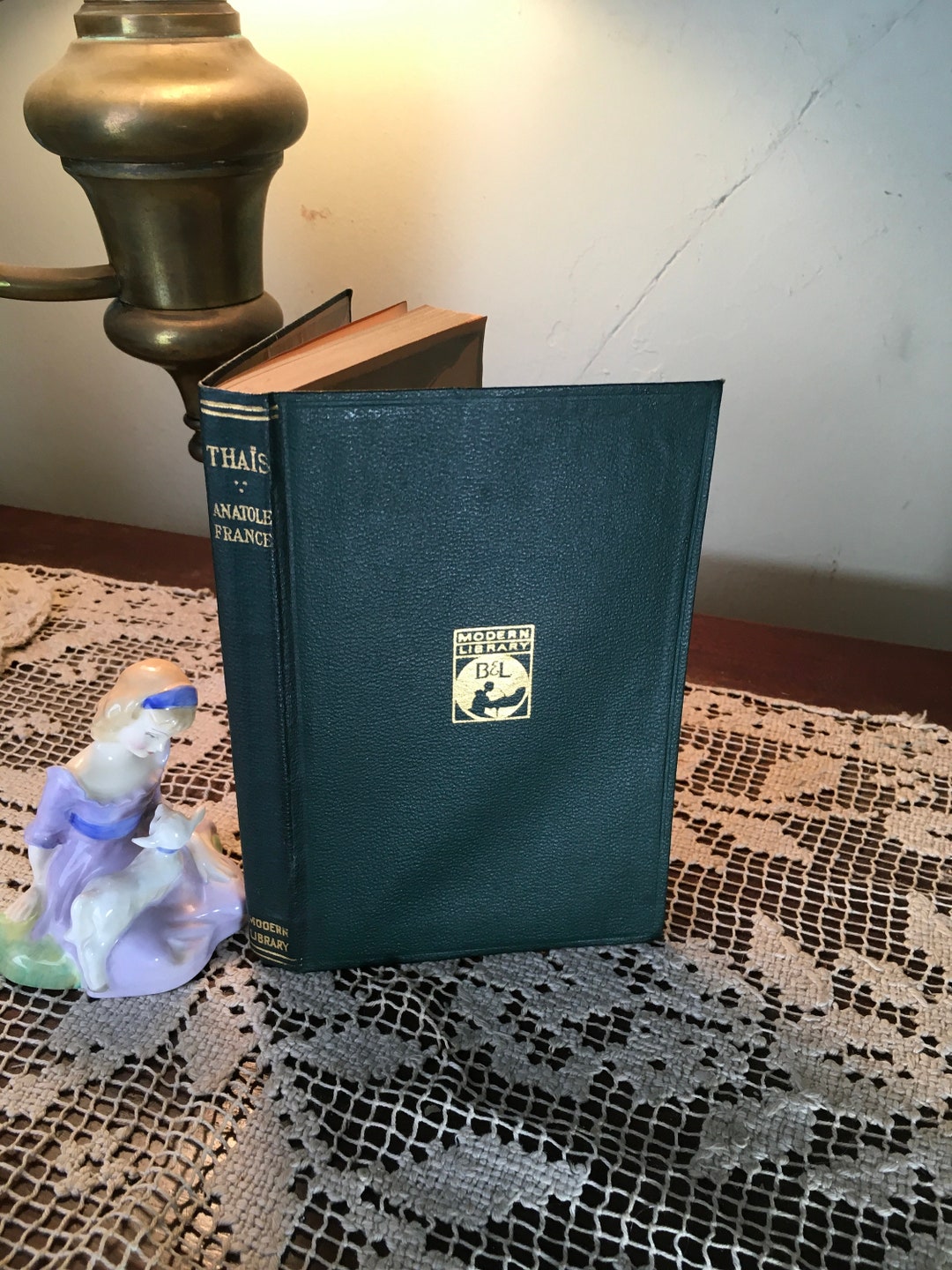 Antique Novel/thais/anatole France/1924/modern Library/romance Novel ...