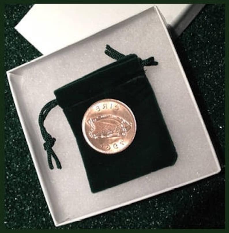 Irish Christmas Gift Stocking Stuffer Half Penny Halfpenny Ha'Penny Coin With FREE Bonus Coin Or Velvet Coin Pouch & Gift Box image 3