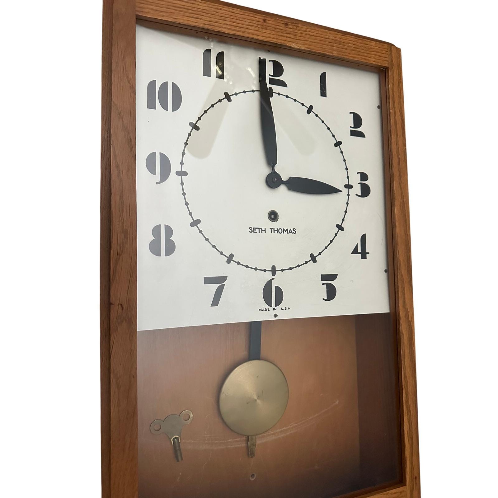 Seth Thomas Pendulum Wall Clock Wood Case Made in USA Vintage
