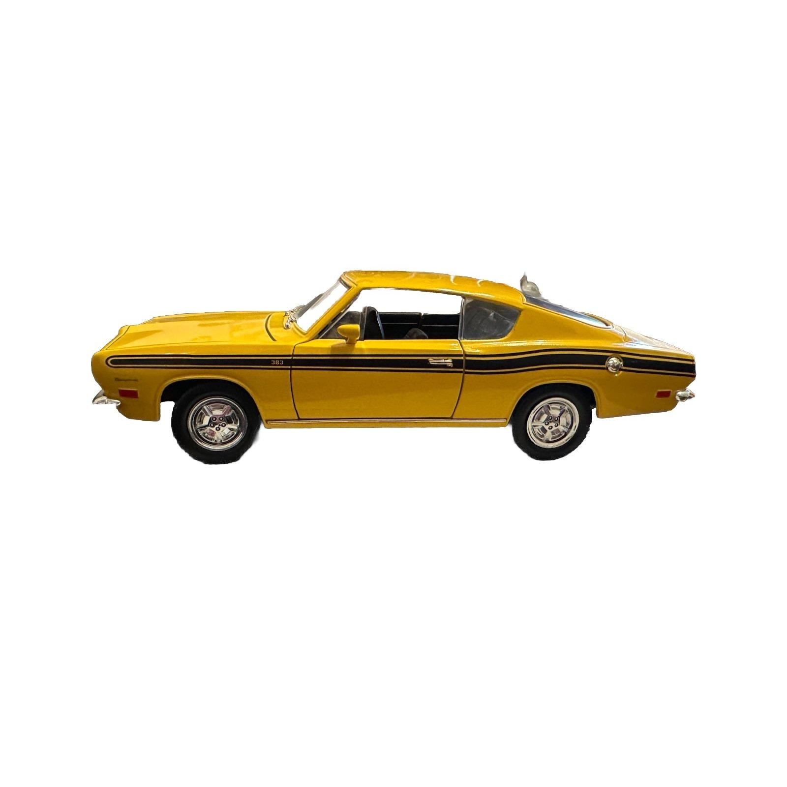 Road Signature 1969 Plymouth Barracuda 1:18 Scale Yellow Diecast