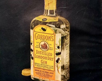 1947 Gordons Gin Advertisement: Vintage Bar Wall Art Magazine Print Advertisement