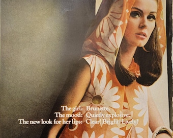 1967 Clairol Spring Quake Lipcolor Ad: Vintage Makeup Cosmetics Print Advertisement