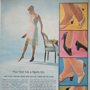 Publicité vintage de 1964 chaussures croix-rouge chambre art mural femme mode déco Boutique déco annonce magazine art unique vintage chaussures pin up