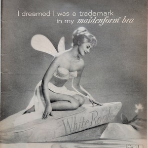 1962 Maidenform soutien-gorge publicité vintage art mural salle de bain décoration de chambre à coucher pub pour magazine pub lingerie vintage pub mode vintage pin up