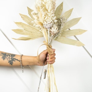 DRIED Mini Sun Palm Bouquet/15"/Dried Floral Bouquet/Reed/Dried Pampas/Pampas Bouquet Decor/Boho Pampas/Boho Bouquet/Floral/Bunny tail