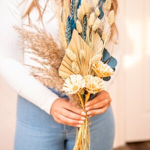 Dried Natural Eucalyptus and Floral Pampas Bouquet/25&quot;/Palm Spades/Reed/Dried Pampas/Pampas Bouquet Decor/Boho Pampas/Bouquet/Bunny Tail