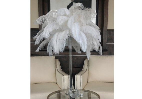 20 Gold Tall Ostrich Feather Centerpiece Kits With Round Eiffel