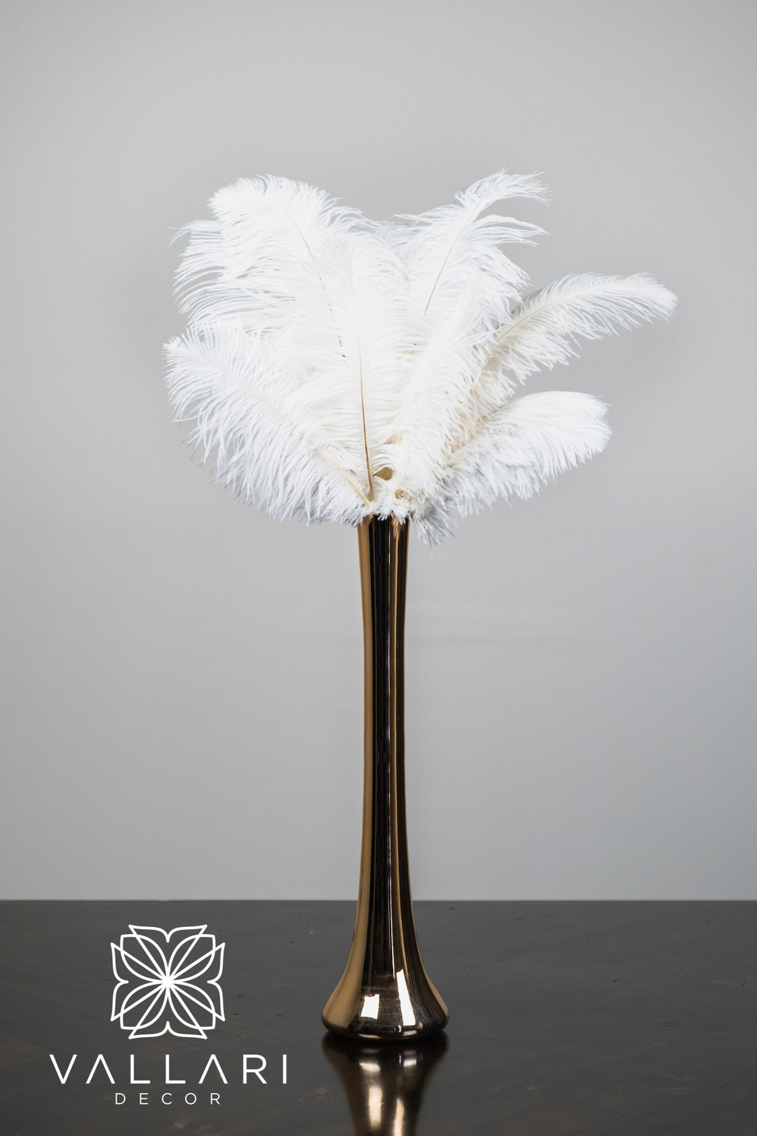 20 Gold Ostrich Feather Centerpiece Kits With Round Eiffel Tower Vase