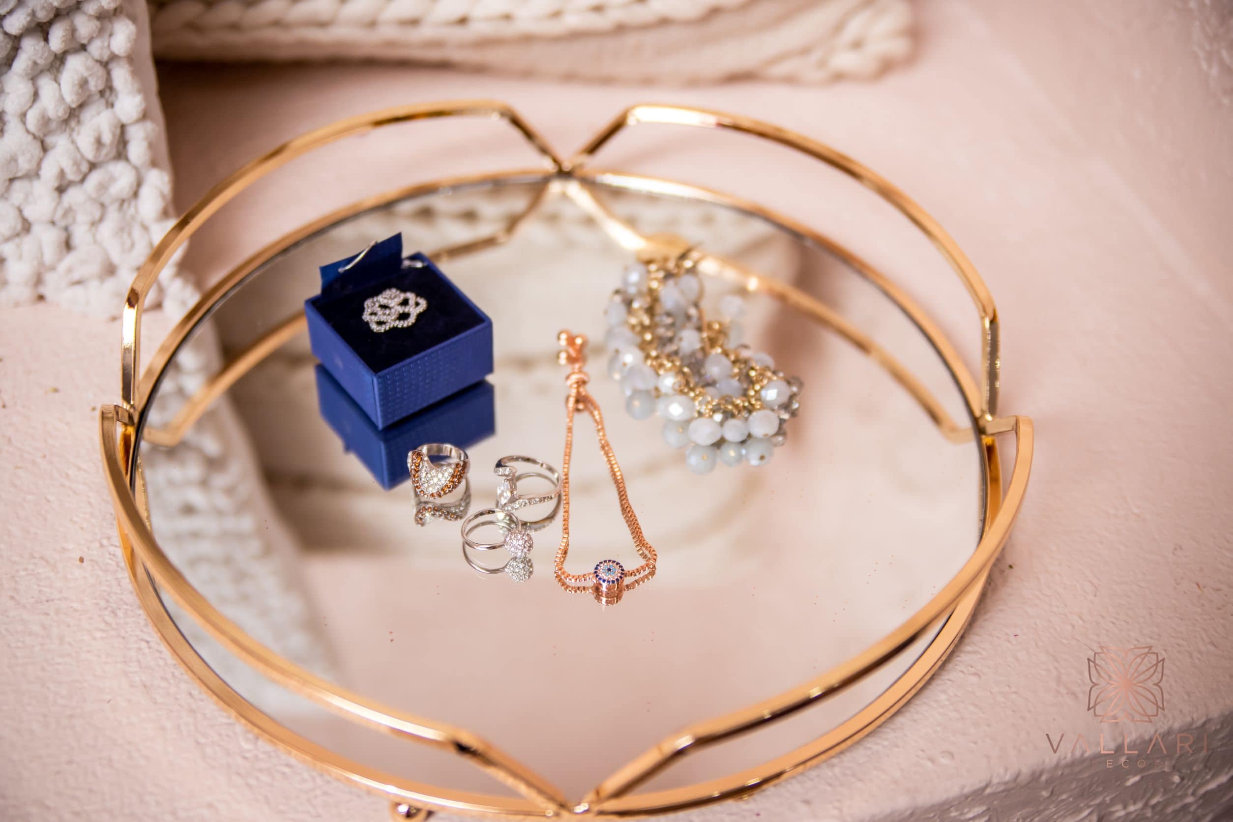 14 Gold Round Vanity Trays/ Perfume Tray/ Makeup Tray/ Etsy