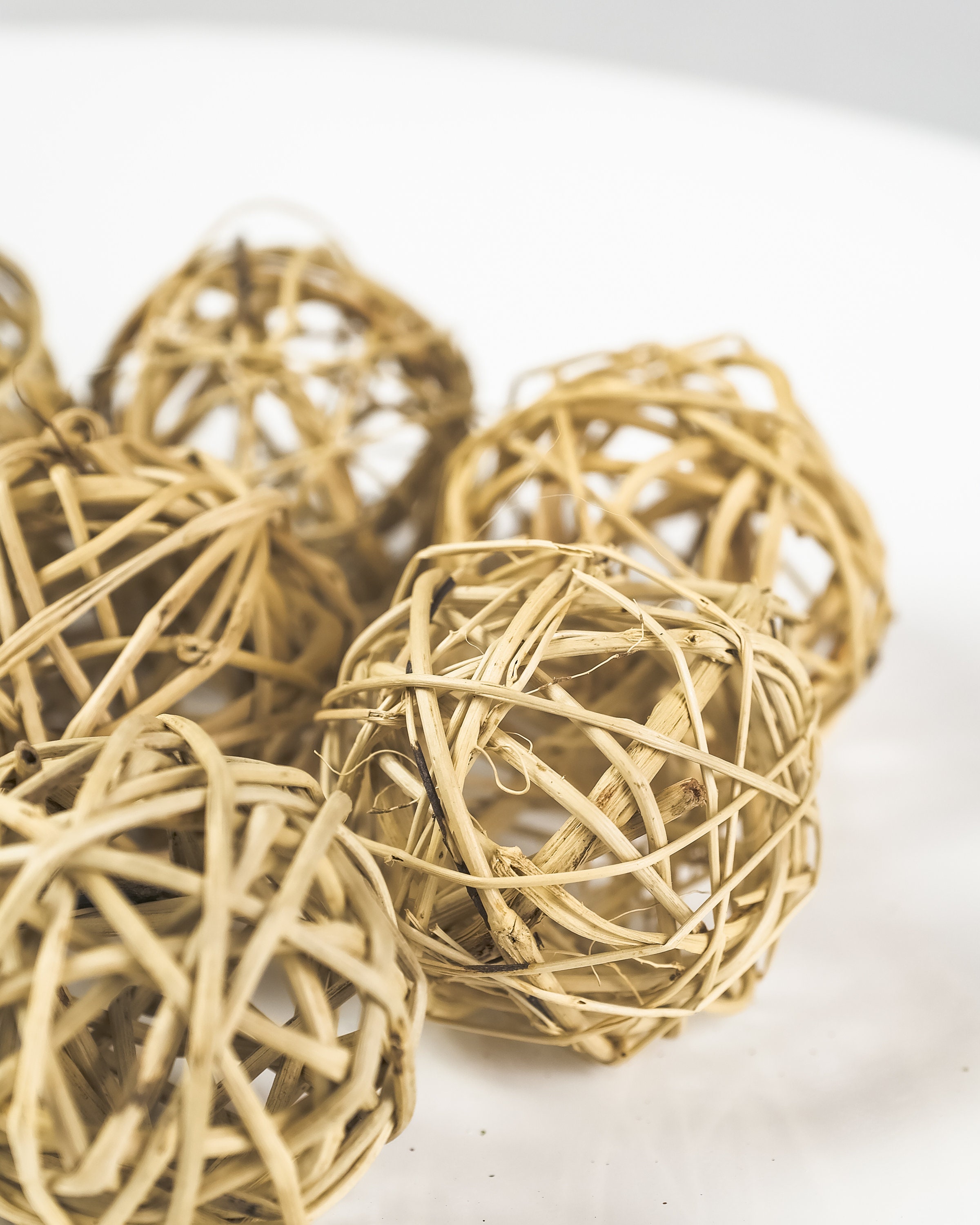 Natuurlijke rieten rotan ballen 10 stuks 3/4/5 cm ronde vorm kleuren