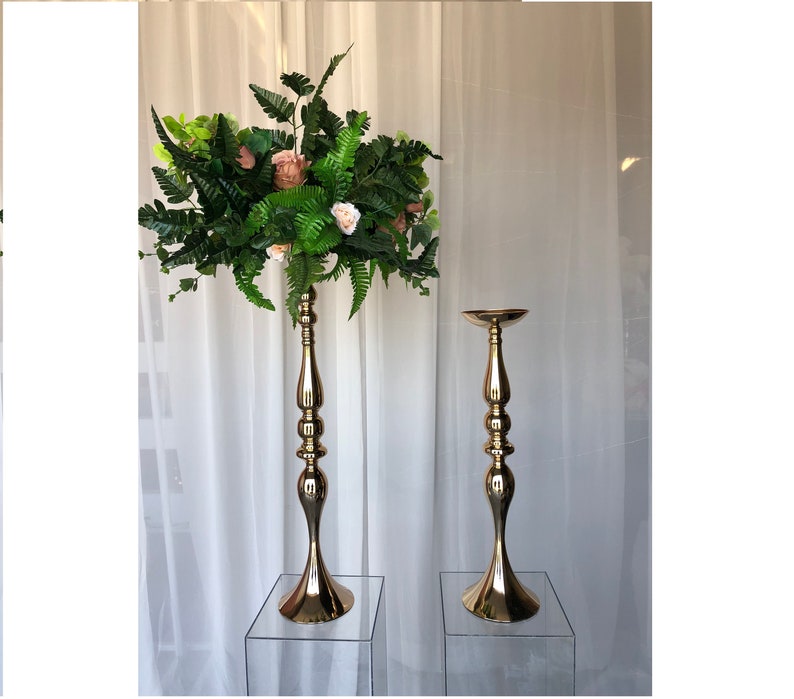 Gold Reverse Trumpet Metal Frame Fl Stand Image 0