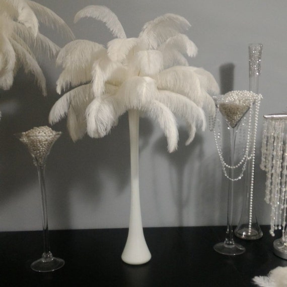 Ostrich Feather Centerpiece With White Eiffel Tower Vase Etsy