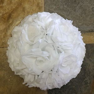 White Rose Flower Ball Pomander Wedding decoration Ball Silk Rose Kissing Ball Faux Flowers/Mutiple sizes/Aisle decor/ Centerpiece