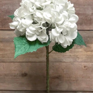 19&quot; White Fresh touch Hydrangea Spray/Faux Spray/Autumn Decor/Holiday Decor/Fall Decor/Thanksgiving Decor/Table Decor/Wedding Decor