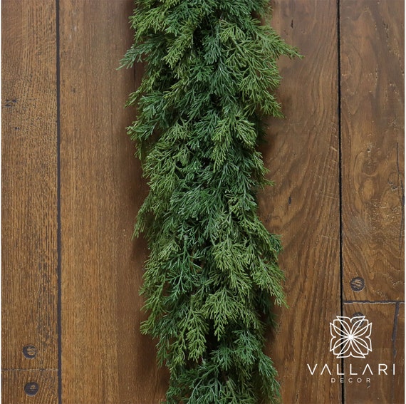 Indoor/Covered Outdoor Faux Cedar Pine Garland - 48