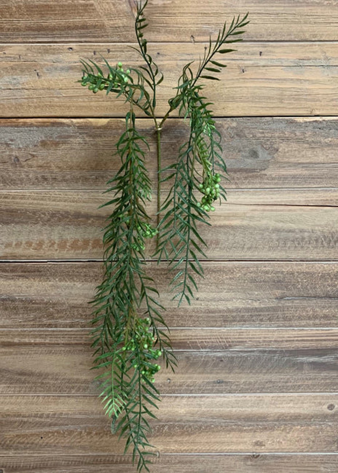 28 Pepperberry Vine/garland/green Artificial Garland/green Garland