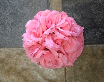 Coral Pink/Blush Rose Flower Ball Pomander Wedding decoration Ball Silk Rose Kissing Ball Faux Flowers/Mutiple sizes/Aisle decor/Centerpiece