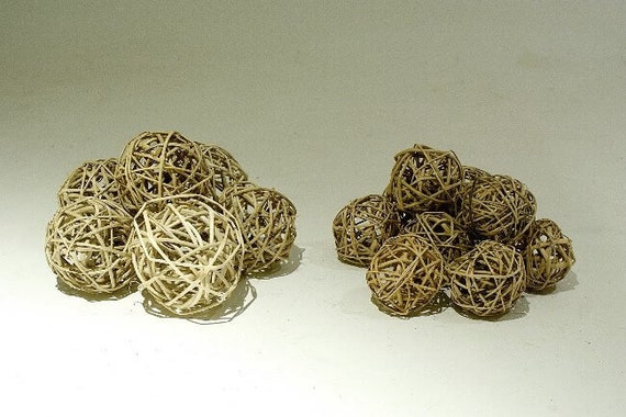 PATIKIL 6 Bolas De Ratán Y Mimbre Decorativas | 8 Cm (3 Pulgadas) En Verde Oscuro | Centros De Mesa, Jarrones Y Manualidades
