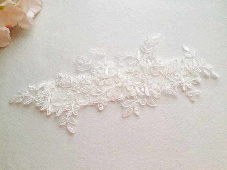 wedding lace garter,Ivory Lace Garter keepsake Garter only Wedding Garter bridal garter