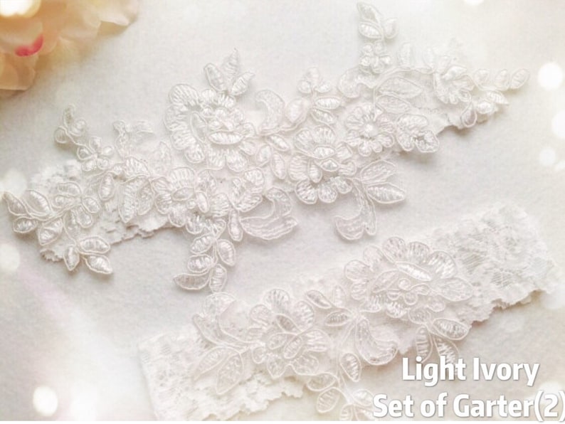 Wedding Garter , bridal garter, light Ivory garter,Tossing Garter,Keepsake Garter,Off white Lace Garter, Champagne garterA03 Light Ivory set(2)