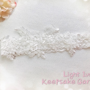 Wedding Garter , bridal garter, light Ivory garter,Tossing Garter,Keepsake Garter,Off white Lace Garter, Champagne garterA03 Light Ivory keepsake