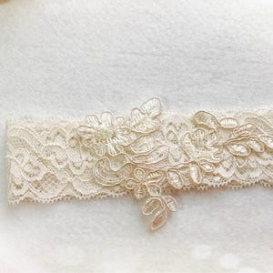 Wedding Garter , bridal garter, light Ivory garter,Tossing Garter,Keepsake Garter,Off white Lace Garter, Champagne garterA03 image 9