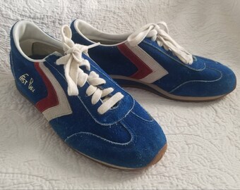 reebok blue trainers