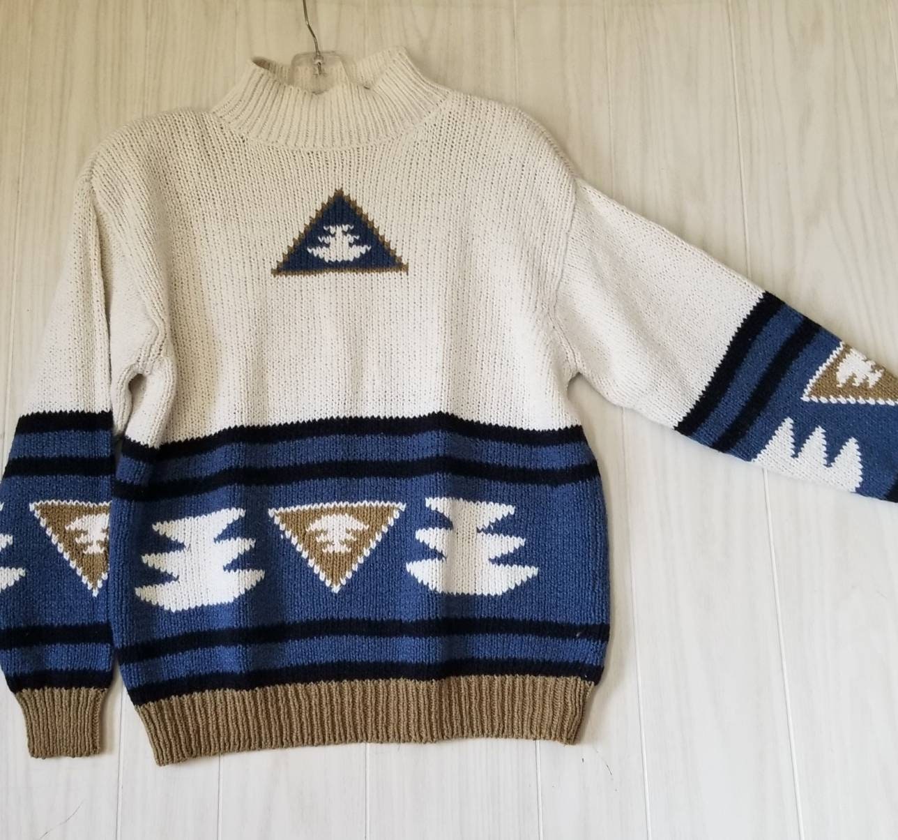Vintage LIZ WEAR Sweater - Etsy