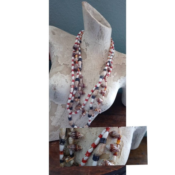 Vintage beaded Seashell Necklace set - image 1