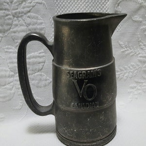 Seagrams V0 Canadian beer stein