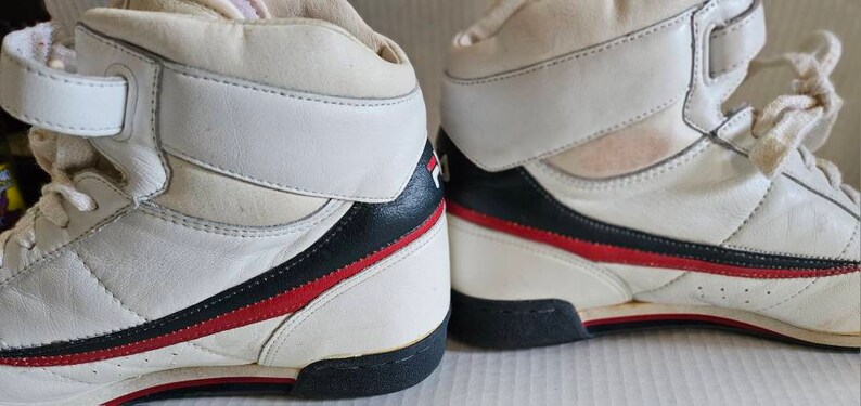Vintage FILA high top sneakers image 7