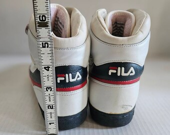 Vintage FILA high top sneakers