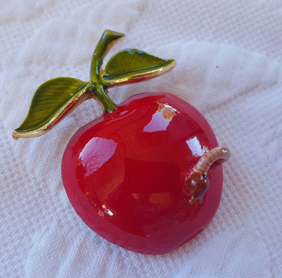 VINTAGE APPLE brooch by Robert