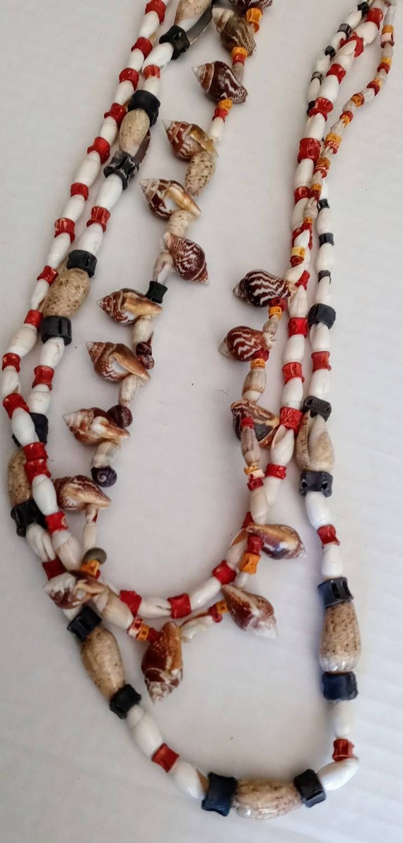 Vintage beaded Seashell Necklace set - image 5