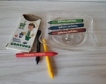 Vintage Ashtray HOLIDAY INN with souvenir crayons