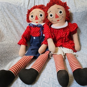 Vintage large Raggedy Ann and Andy
