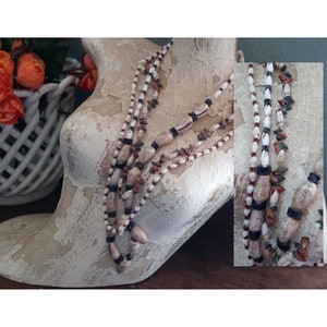 Vintage Seashell strand necklace set