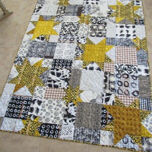 Ochre Stars in the City