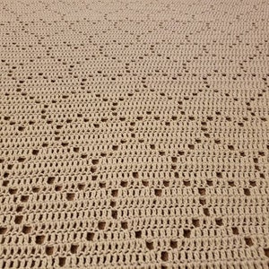 Tesselated Hearts Filet Blanket Crochet Pattern PDF File image 2